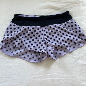 Lululemon shorts size 4